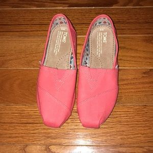 TOMS Coral Pink